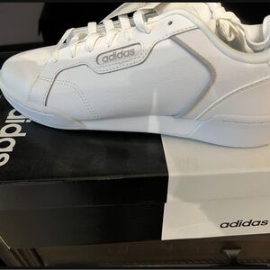 Men’s adidas size 10